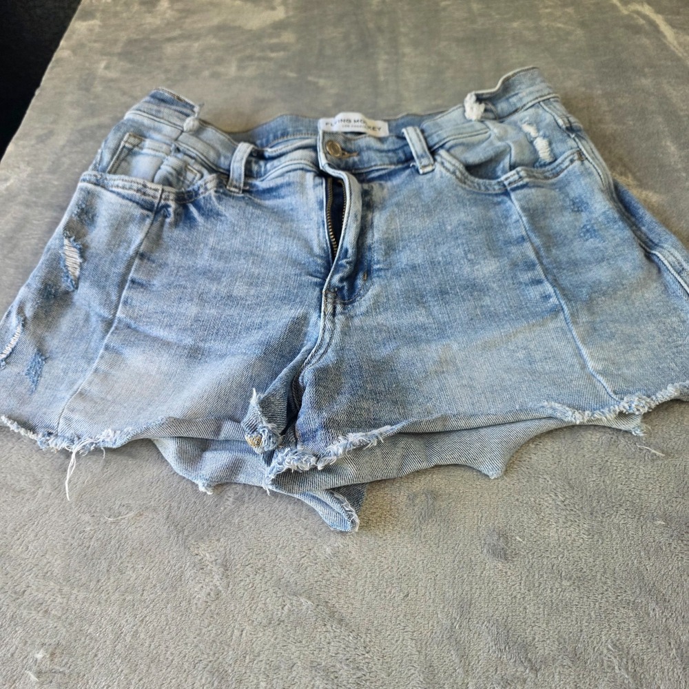 Flying Monkey Women's High Rise Denim Shorts Size 30 Light Wash